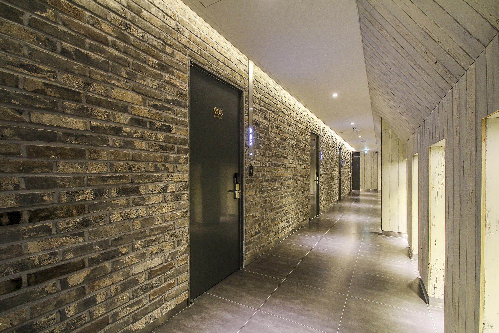 Hotel 2.4 Seoul Exterior photo