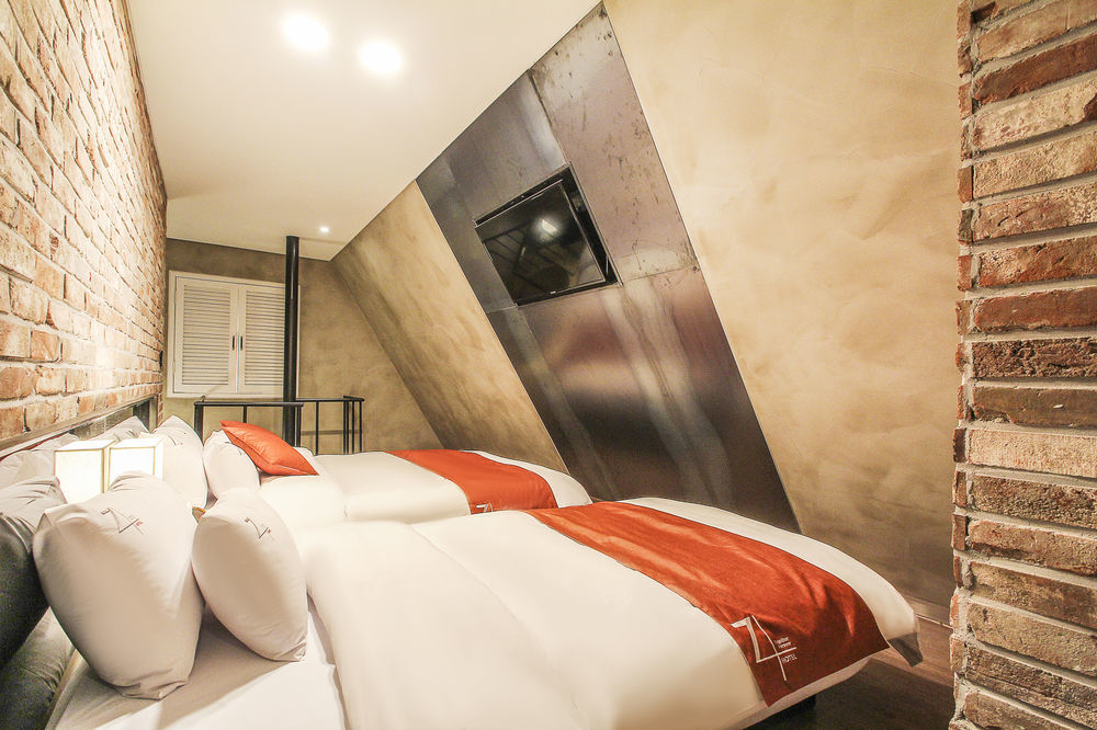 Hotel 2.4 Seoul Exterior photo