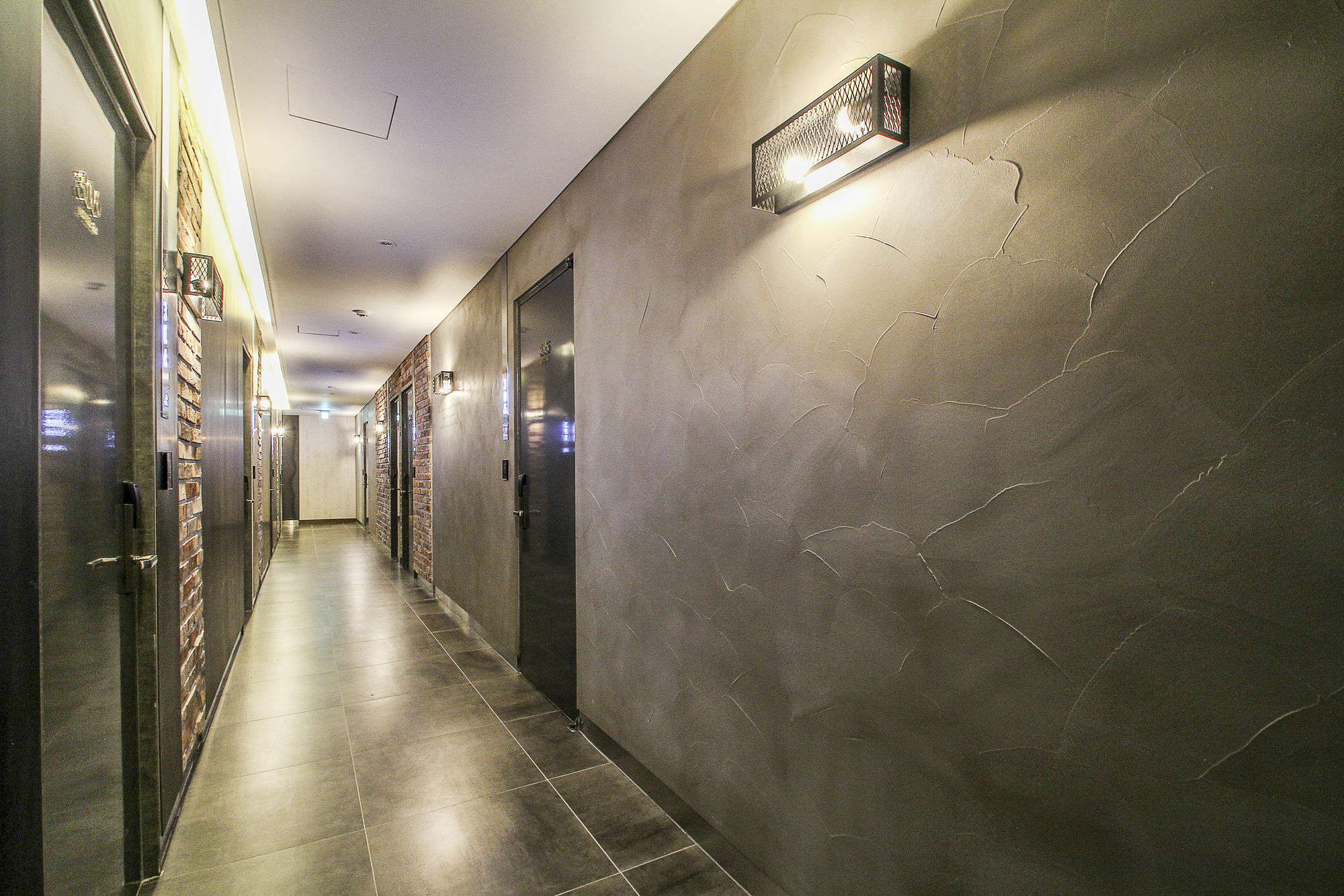 Hotel 2.4 Seoul Exterior photo