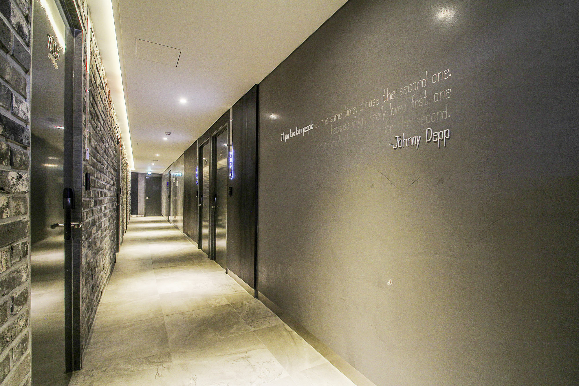 Hotel 2.4 Seoul Exterior photo